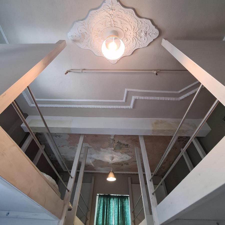 Jetpak Alternative Eco Hostel 塞萨洛尼基 外观 照片
